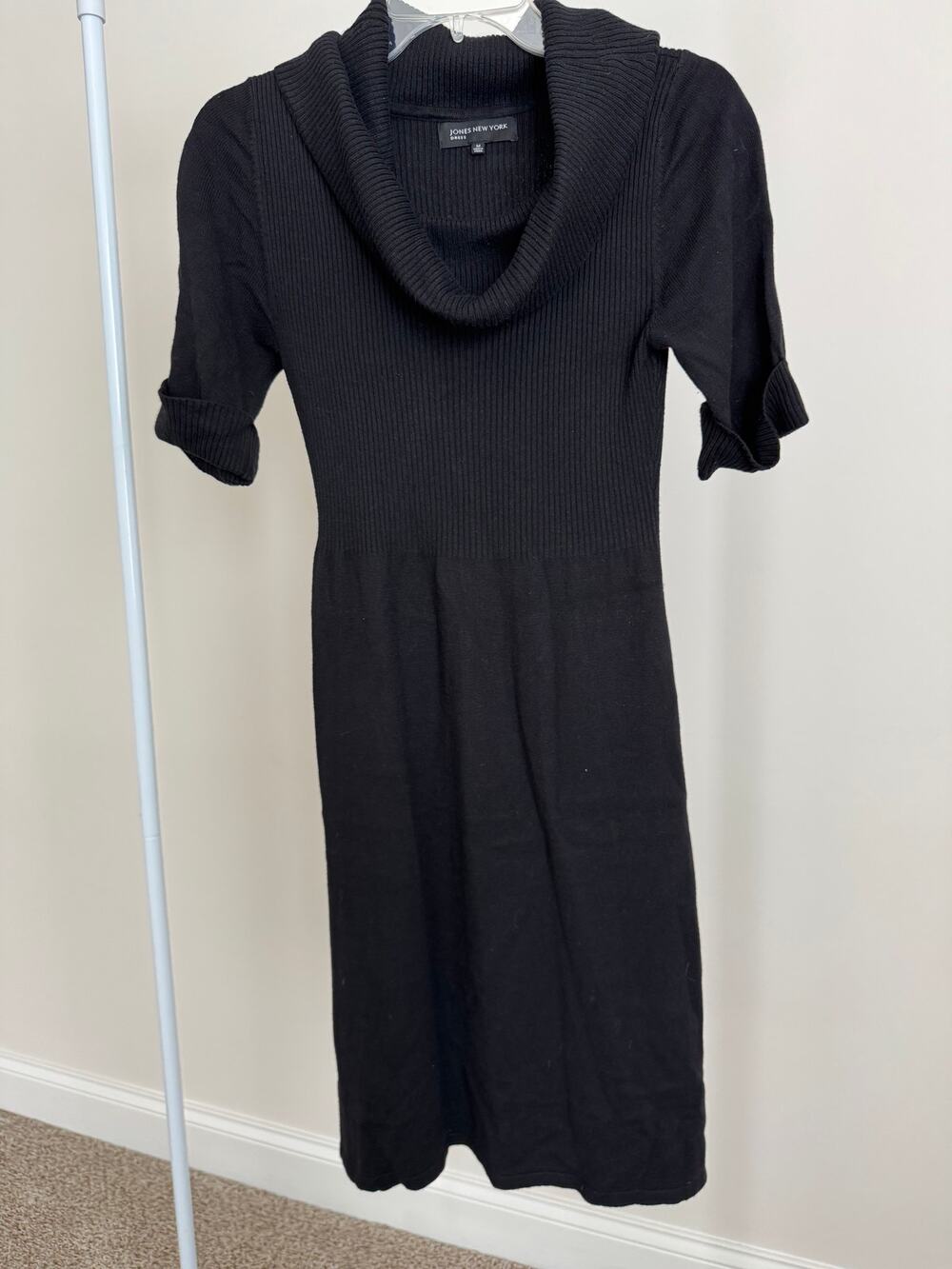 Jones New York Women's Black Turtleneck Sweater Dress Size Medium Short Sleeve